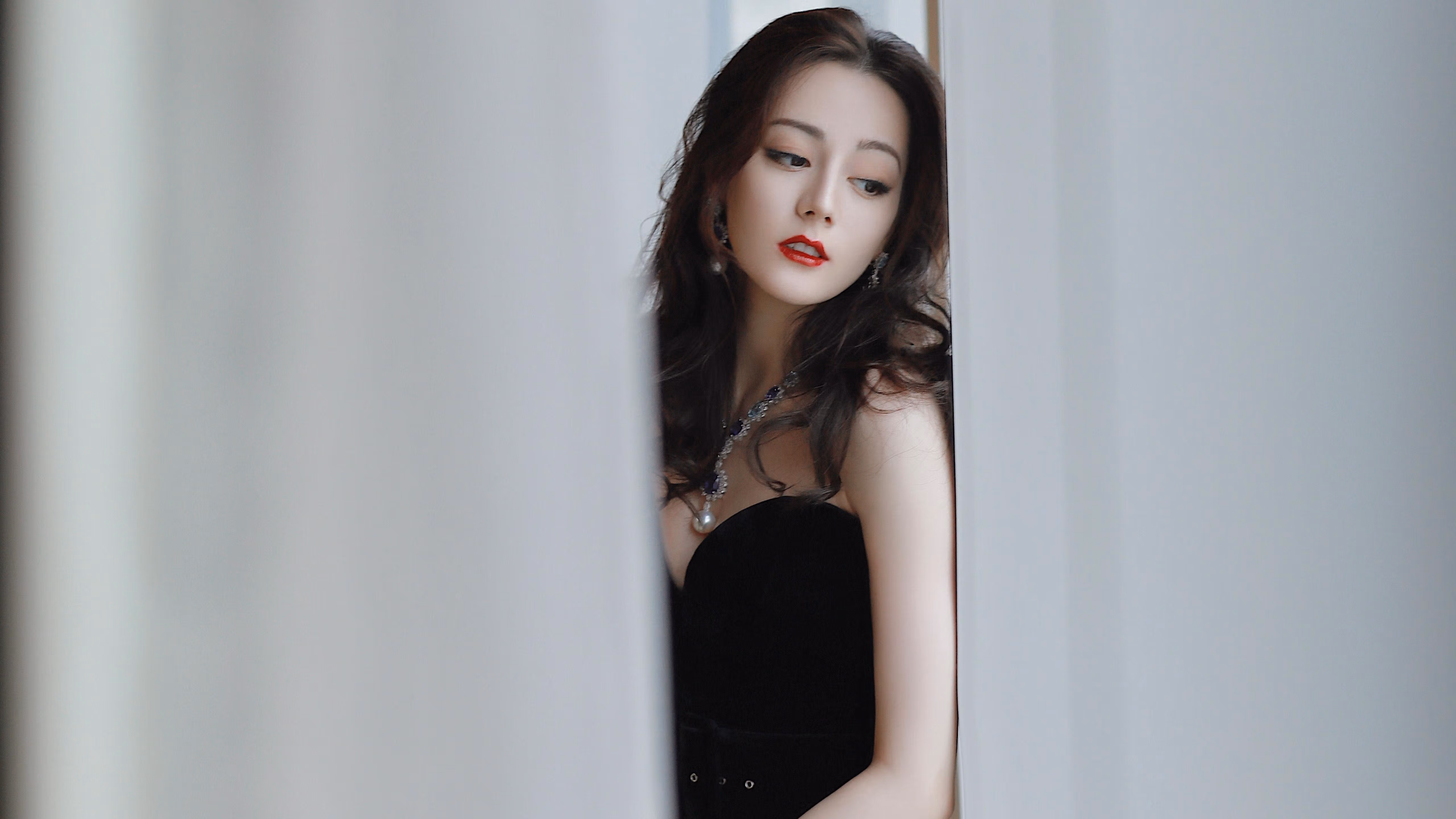 _冬日温泉运动季:享受水景中运动的乐趣_,初冬温泉