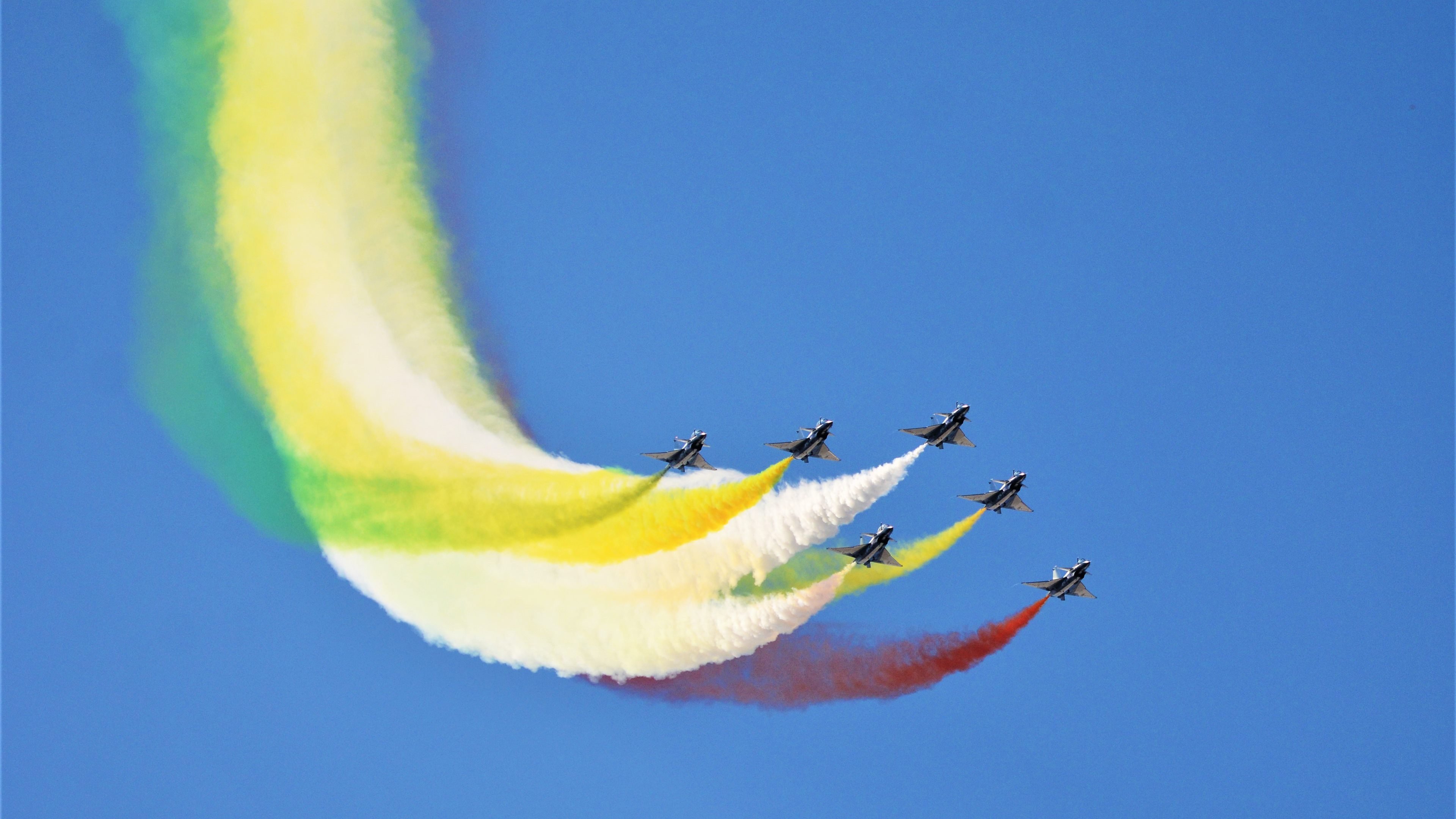 _极地冰川潜水:探索深海未知的极限奇遇_,极地冰川在哪里