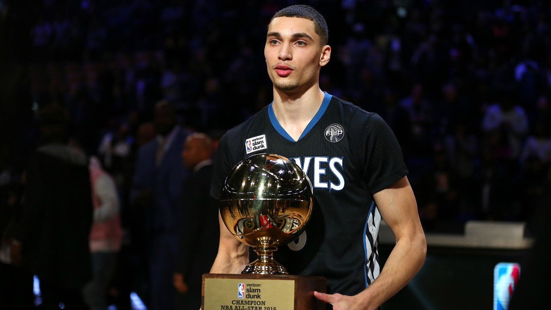 史上最猛烈“冠军争夺战”回顾，激烈无比，最强的冠军