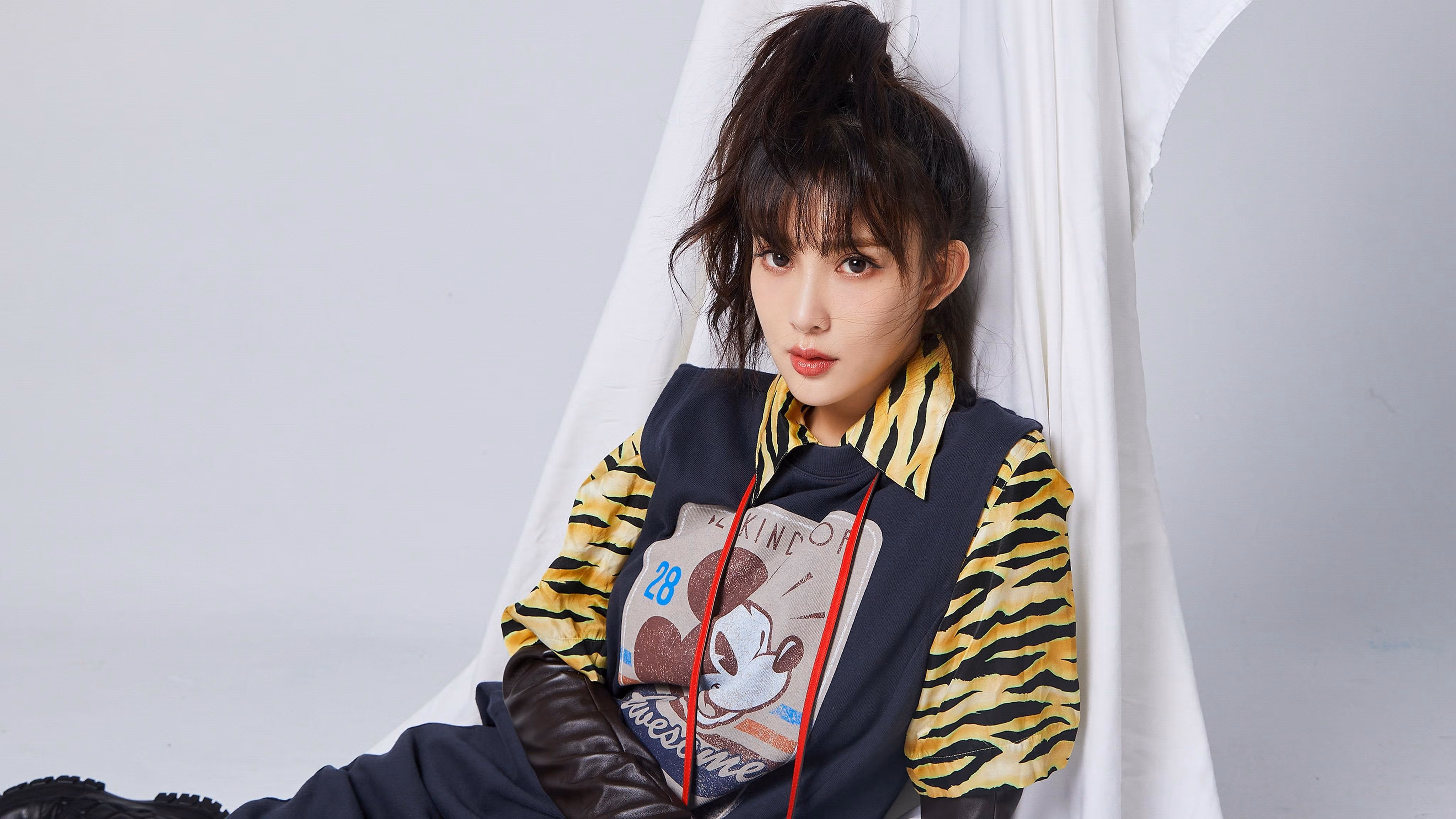 史上最“恐怖”的防守瞬间:蒂伊在对抗重量级大个子时,完美封堵!