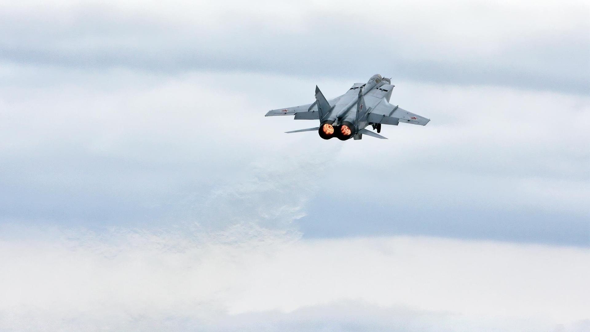 kaiyun中国官方网站-比利时骑手拉里萨·保利斯在2024年巴黎奥运会盛装舞步比赛中以“Luna”马匹获得第七名，展现出色表现。