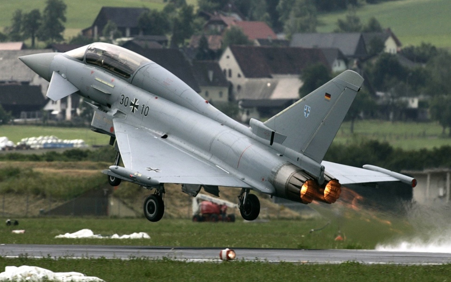 中国男子接力选手配合默契赢得掌声,中国男子接力选手配合默契赢得掌声视频