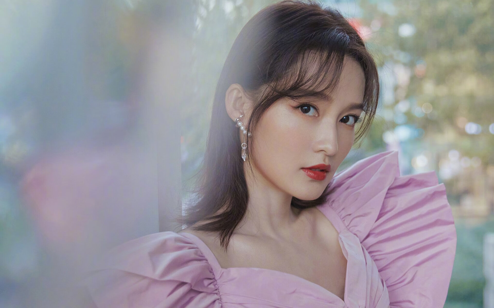 媒体日现场热闹非凡球员积极配合展示良好形象